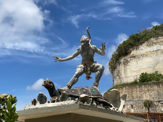 Monkey statue