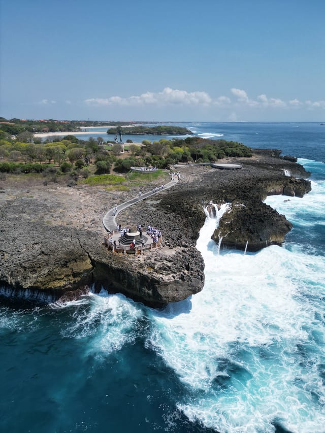 Peninsula island